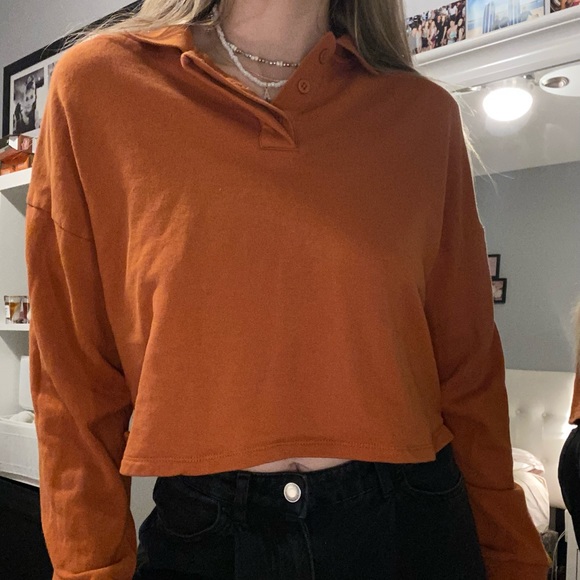 Simons twik collared semi cropped, long sleeve - Picture 2 of 4